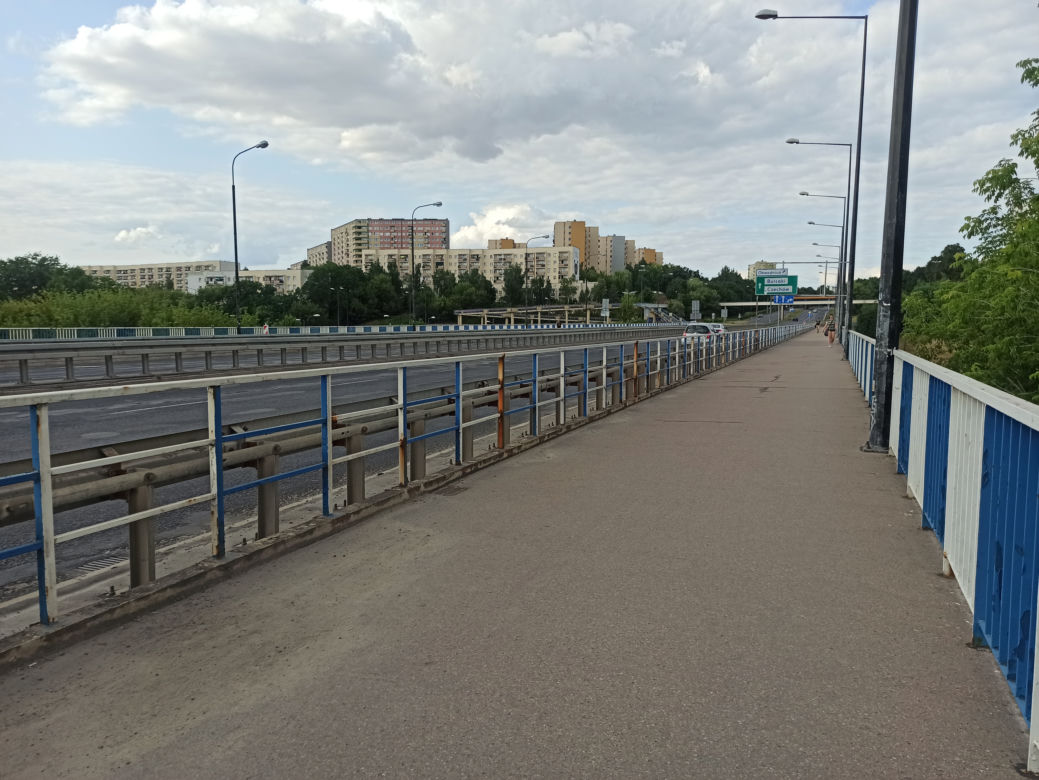 Rowerzyści z nowej ścieżki trafią... na schody