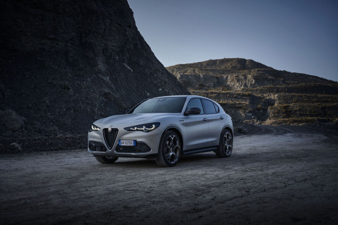 Alfa Romeo Giulia & Stelvio po liftingu (2023)