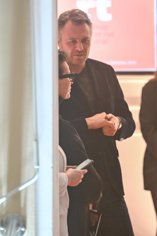 Marek Bukowski tak znany aktor pije pod kinem