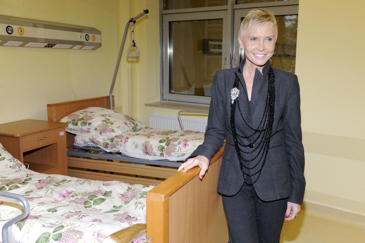 Ewa Błaszczyk pokazała chorą córkę w telewizji. Smutny widok