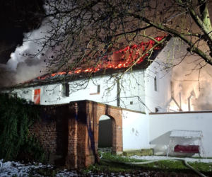 Pożar stadniny w Mosznie