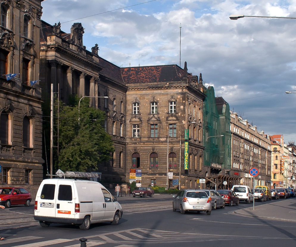Bardzo zły stan kamienic we Wrocławiu