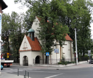 Jedno z najpiękniejszych miast w Małopolsce leży obok Krakowa. Zachwyca zabytkowym dworem