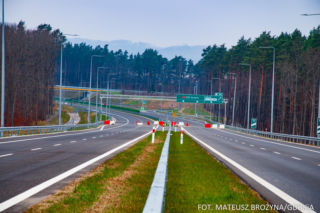 Finał budowy drogi S6 zbliża się wielkimi krokami. Kiedy kierowcy pojadą całą Trasą Kaszubską?