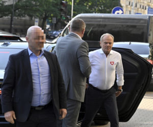 Tusk wezwał na dywanik KO
