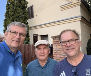 91-letni Leonard z Niemiec zapukał do wiceministra Marcina Bosackiego. Chciał zobaczyć dom
