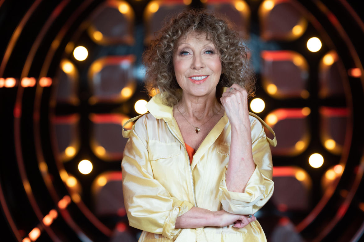 The Voice Senior - prowadzący i trenerzy! Jedna gwiazda to wielki debiut w programie