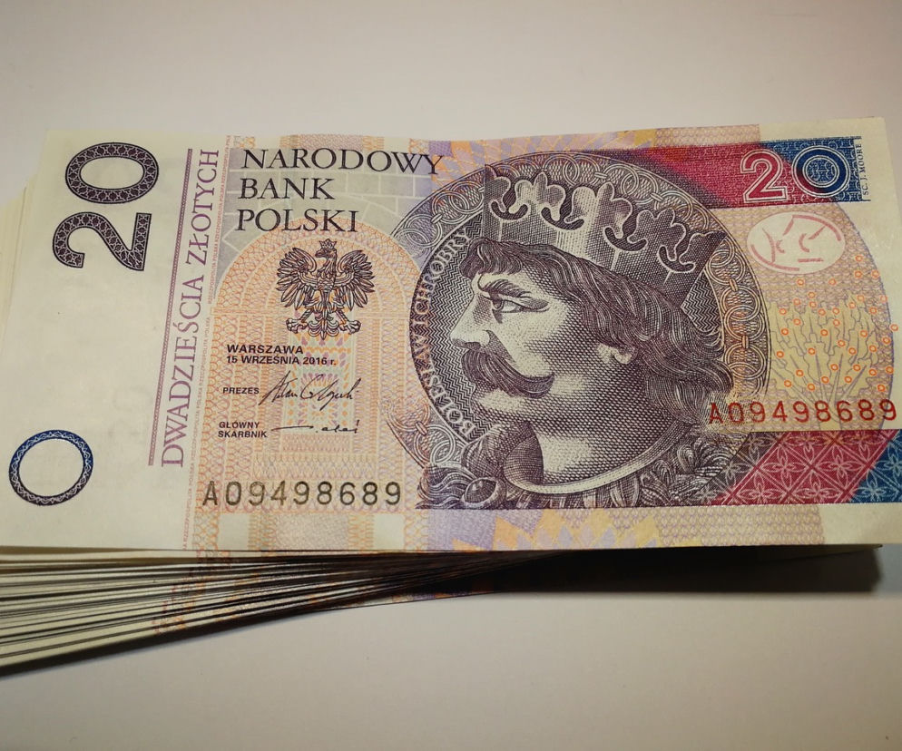 Płock ósmy w Polsce, powiat prawie dwieście miejsc niżej! Tak, chodzi o zarobki
