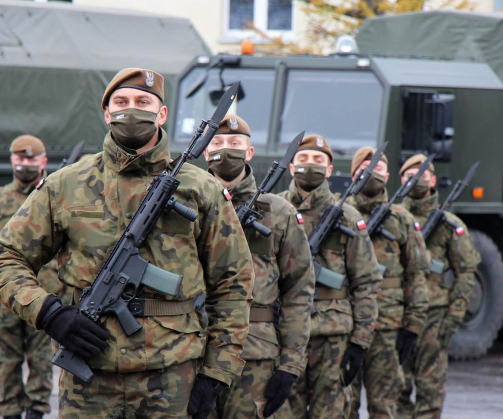 Ponad 40 podlaskich żołnierzy WOT złożyło ostatnia przysięgę [ZDJĘCIA]
