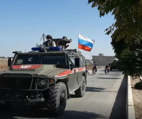 Rosja i Syria zmieniają wojskowe plany. Co stanie się z kluczowymi bazami po obaleniu Asada?