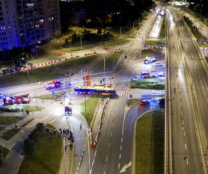 Autobus miejski wjechał w przejście podziemne przy Dworcu Zachodnim