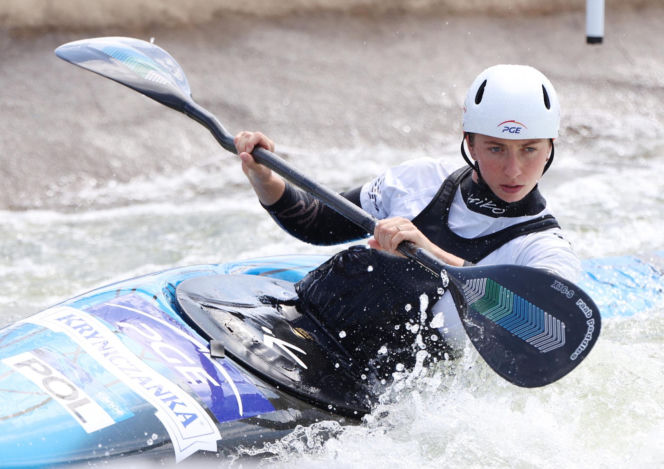 Klaudia Zwolińska w kostiumie kąpielowym