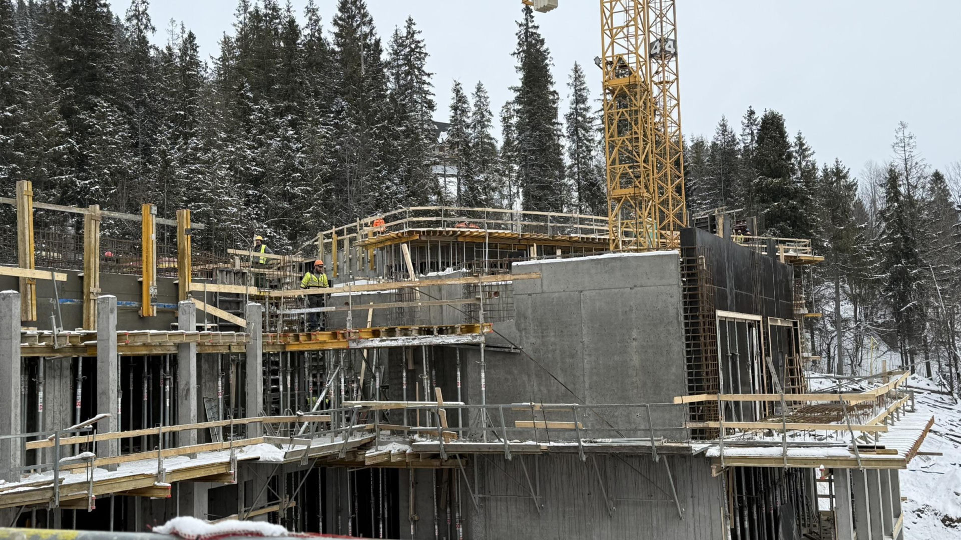 Budowa hotelu Salamandra w Kościelisku - luty 2026