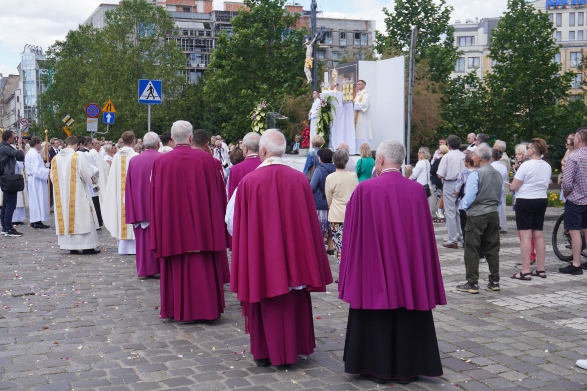Procesja Bożego Ciała 2025 Poznań 