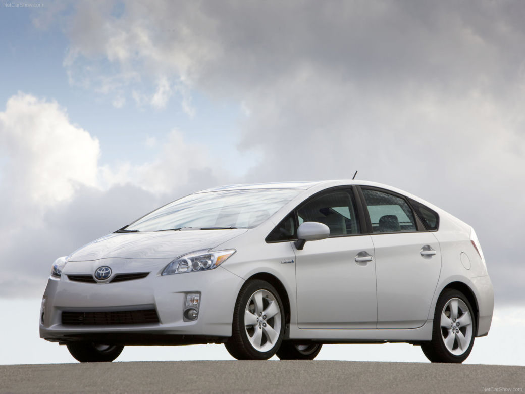 Toyota Prius Sol hatchback, model 2011