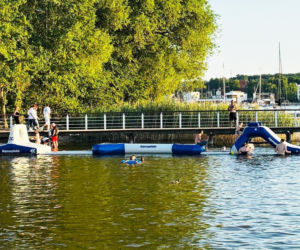 Wodny tor przeszkód wraca na plażę w Iławie. Tym razem z regulaminem