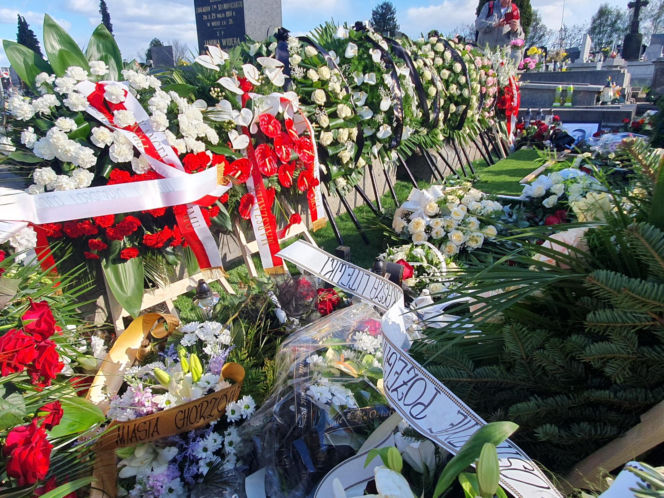 Poseł Łukasz Litewka spoczął w honorowym miejscu