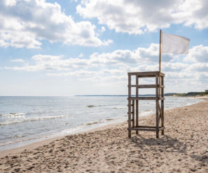 Sinice Łazy. Czy w Łazach można się kąpać 04.08? Flaga, warunki pogodowe