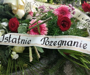 Tarnów. Ostatnie pożegnanie Karoliny Bojarskiej. Grobowiec utonął w kwiatach 