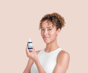 Regulacja, matowienie i korekta śladów potrądzikowych – poznaj nowe produkty CLEANANCE Comedomed