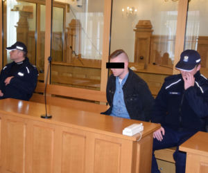 Pociął nożem małżeństwo w Kosinie. Zapadł wyrok sądu [GALERIA]