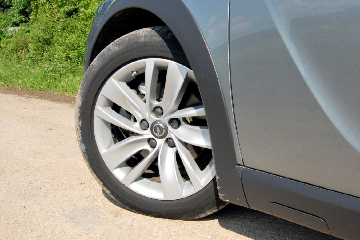 Opel Insignia Country Tourer