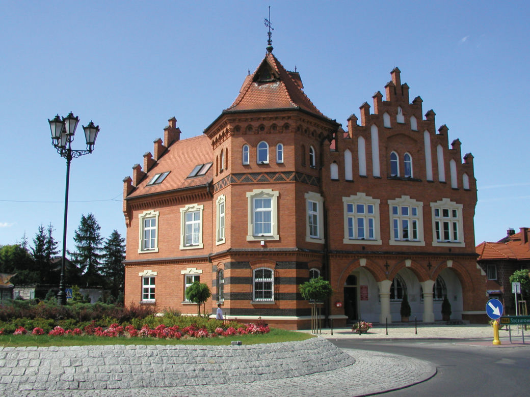 1. Niepołomice 
