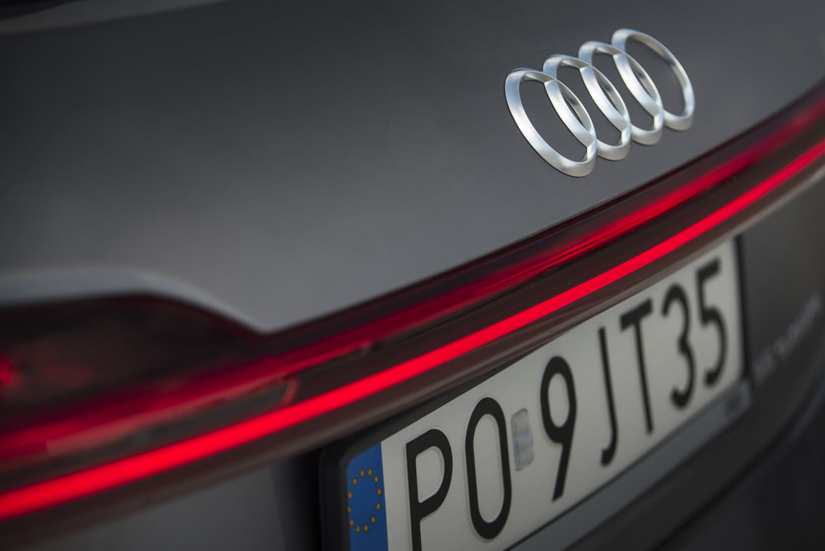 Audi e-tron 55 quattro