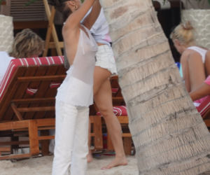 Bella Hadid bez stanika