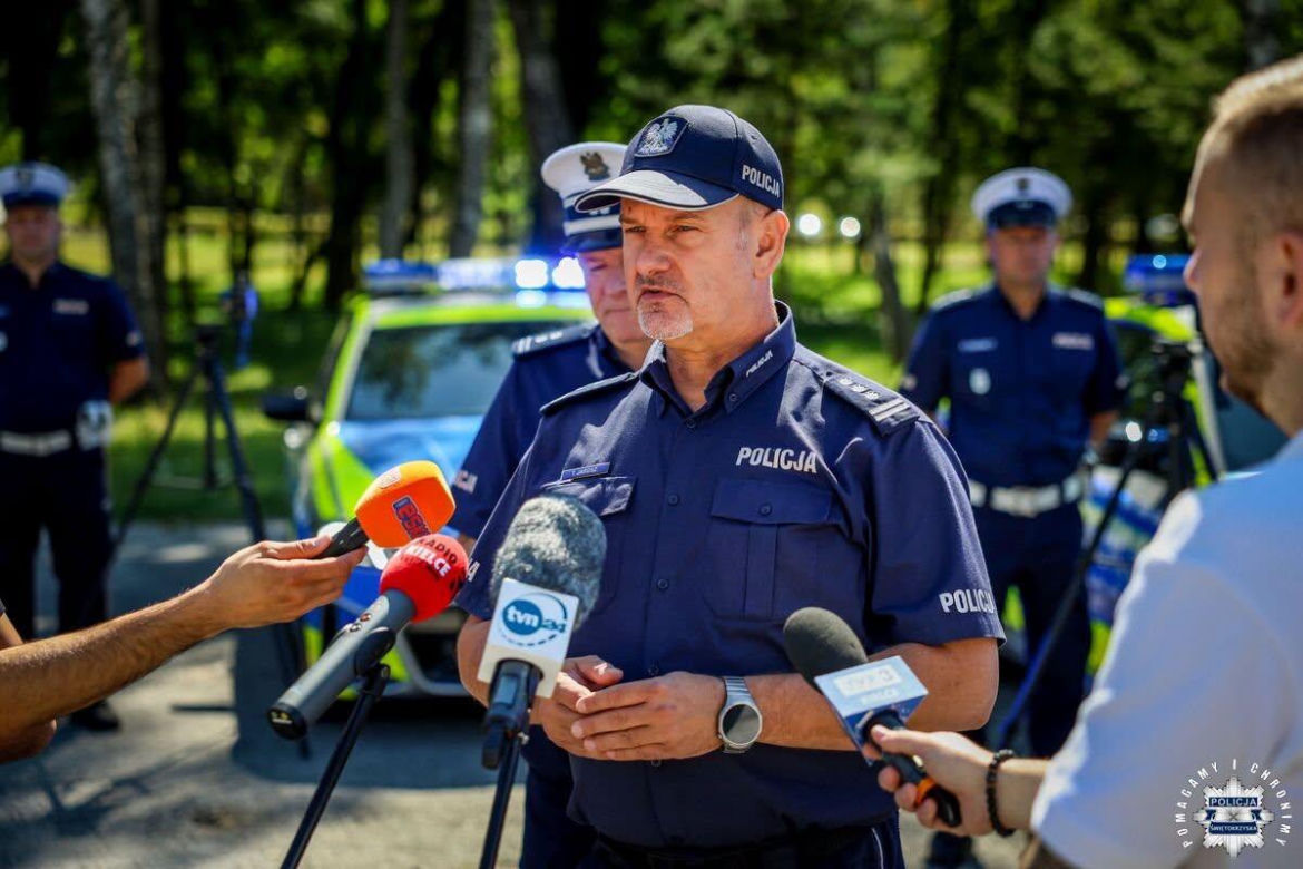 „Bestie” na świętokrzyskich drogach! Policja odbiera nowe BMW M340i xDrive i laserową broń na piratów