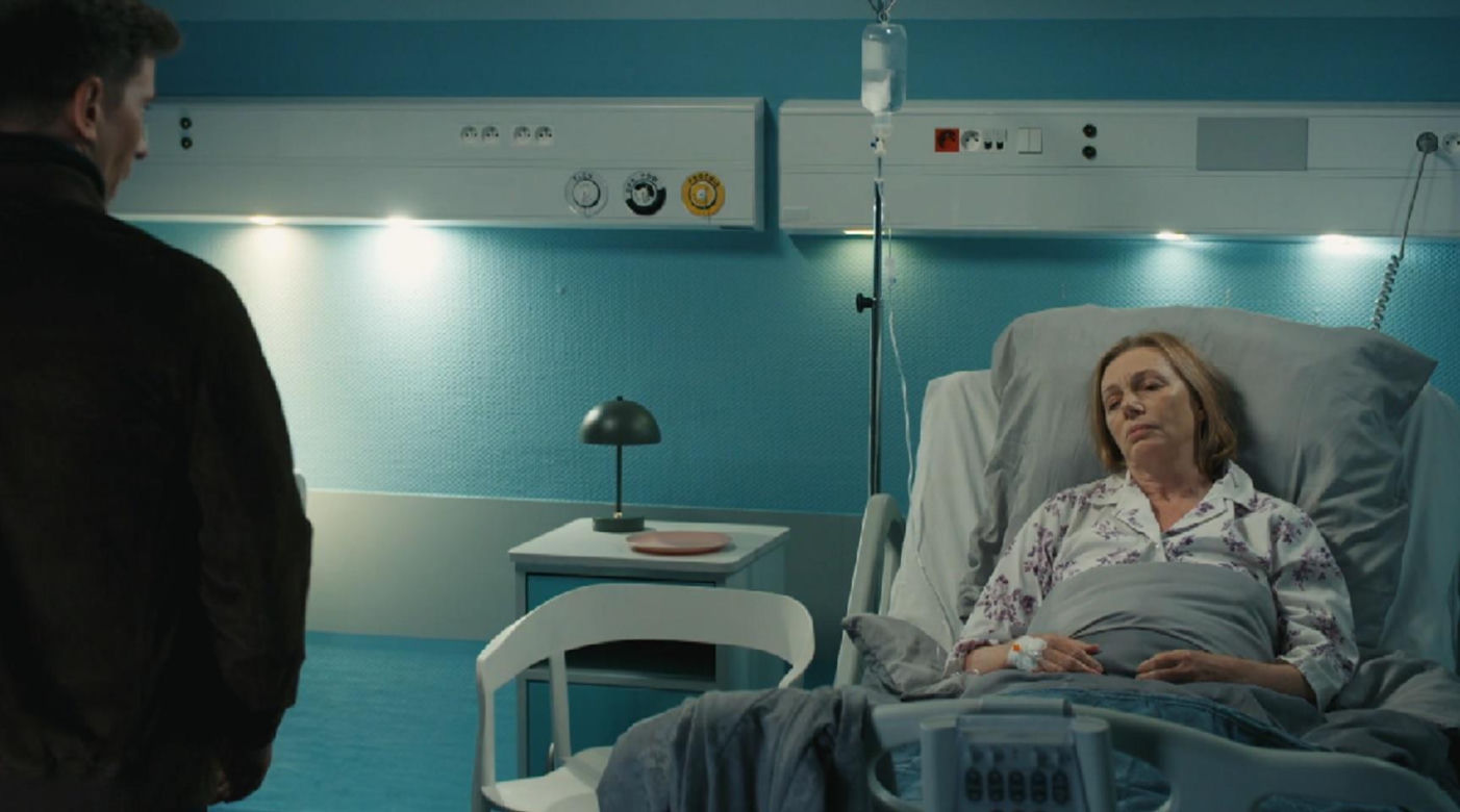 Barwy szczęścia, odcinek 3161. Tomasz (Jakub Sokołowski), Wanda (Maja Barełkowska)