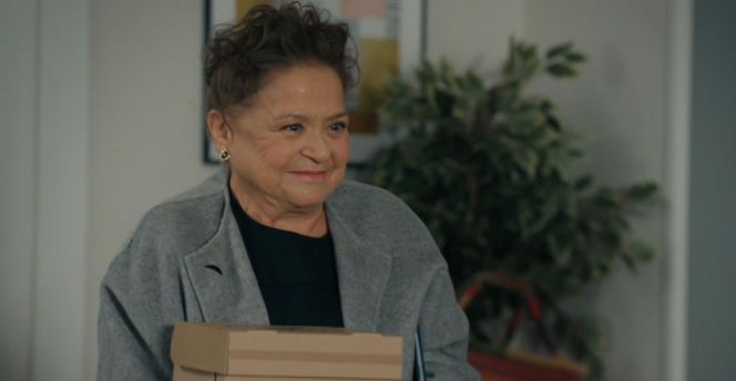 Barwy szczęścia, odc. 3336.  Lucyna Zwierzchowska (Grażyna Zielińska)