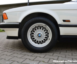 Fabrycznie nowe BMW serii 7 z 1992 roku