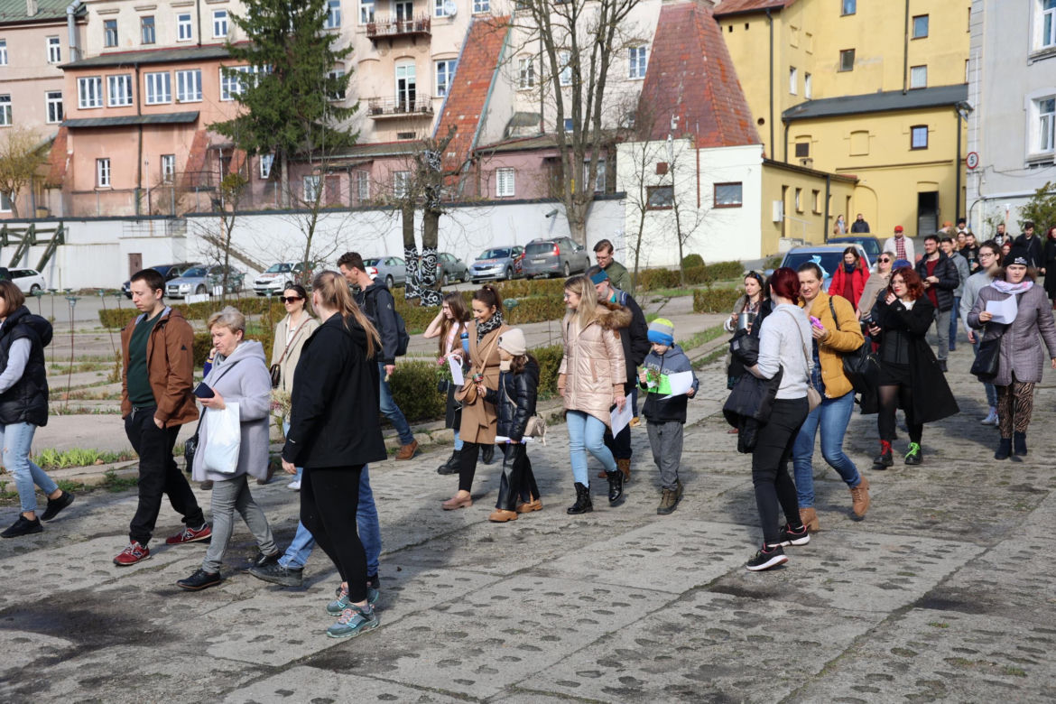 Jare Gody 2024 w Lublinie. Pożegnali zimę i przywitali wiosnę topieniem marzanny!