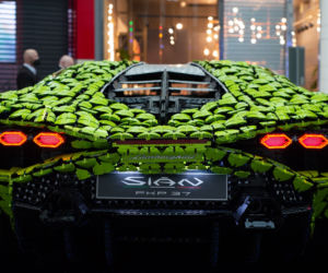 Lamborghini Sian z klocków LEGO - model w skali 1:1