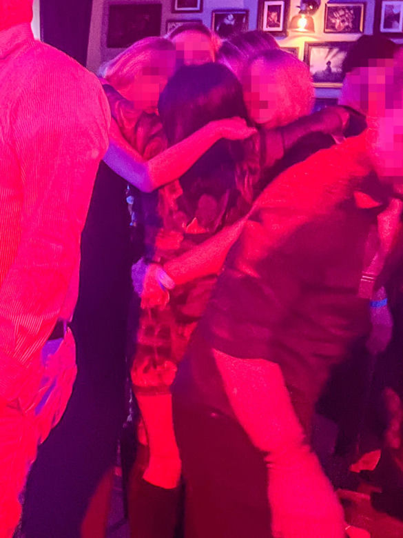Katarzyna Cichopek w objęciach obcego mężczyzny. Tańcowali razem do rana