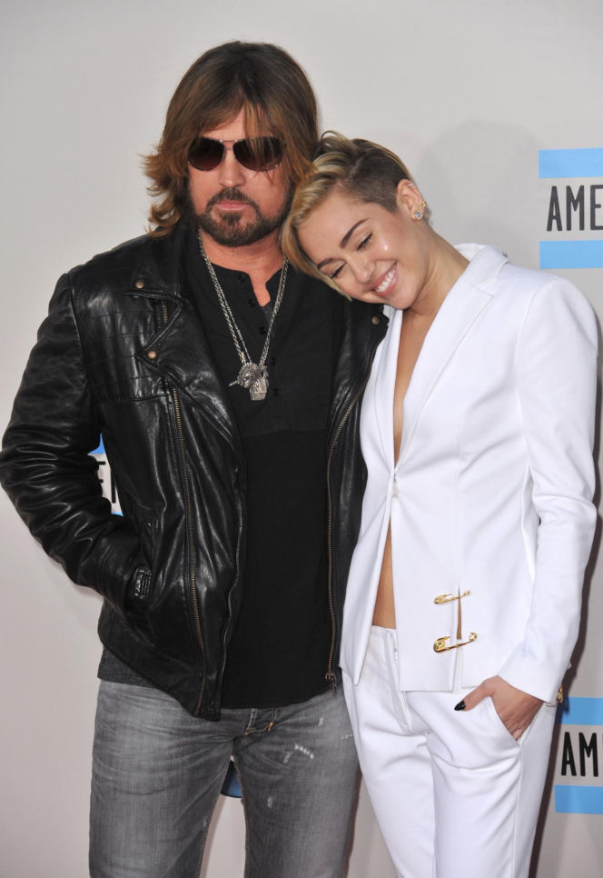 12-latka urodziła gwiazdę muzyki? Wypłynął szokujący pozew