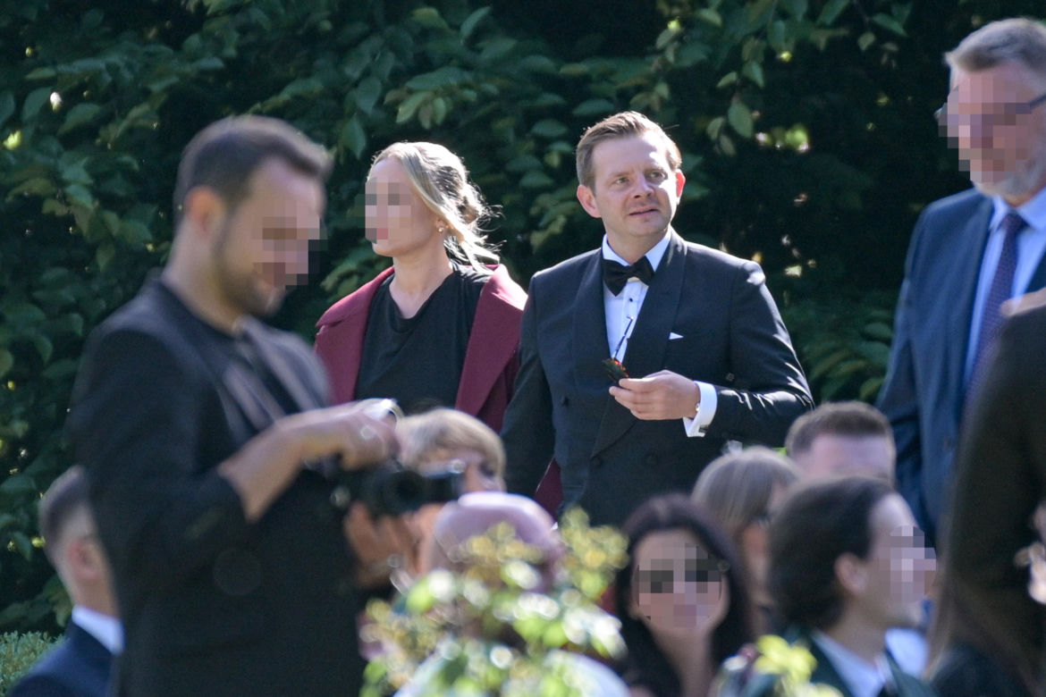 Daria Syta i Igor Grobelny wzięli dziś ślub. Suknia panny młodej wyglądała pięknie!
