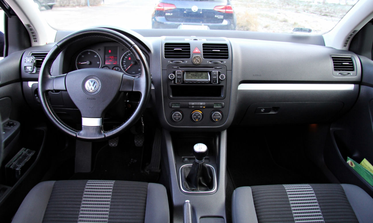 Volkswagen Golf V