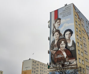 Kobiety Niepodległej na muralu w Toruniu