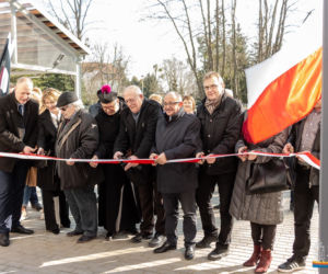Bartoszyce: Otwarcie nowego targowiska miejskiego Mój Rynek. Mieszkańcy zyskali nowoczesne miejsce do handlu