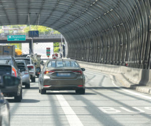 Poseł PiS przejechał 10 km po karmę dla kota