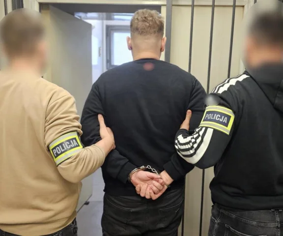 Rzucił się z nożem na byłego partnera swojej dziewczyny