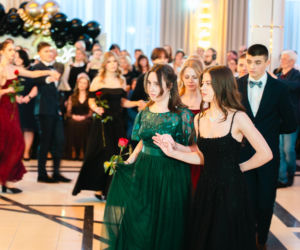 Studniówka 2026 młodzieży z IV LO im. Hetmana Stanisława Żółkiewskiego w Siedlcach