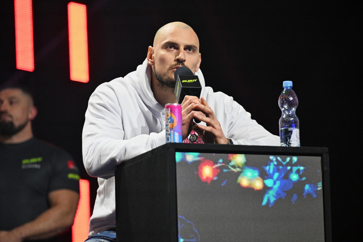 Clout MMA 3 - konferencja