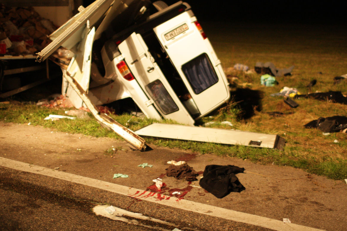 Wypadek w Radulach. Zginęło 5 osób  