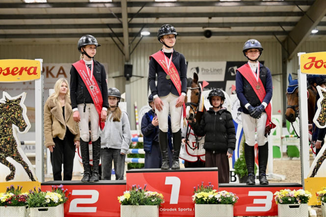 Skakali na kucach i dużych koniach. W Lesznie odbyły się Mistrzostwa Polski i Puchar Polski Dzieci i Młodzieży