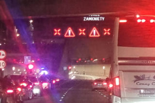 Pożar auta w tunelu na S2! Kierowcy utknęli w gigantycznym korku