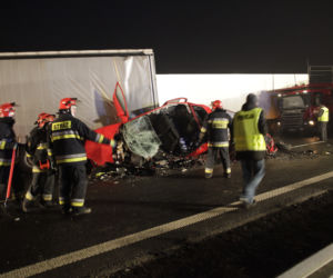 Śląskie: Karambol ok. 80 aut na drodze do Cieszyna. Zginęła jedna osoba. Trasa S1 zablokowana