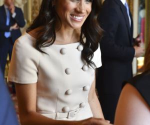 Rozpromieniona Meghan Markle na gali z królową i księciem Williamem